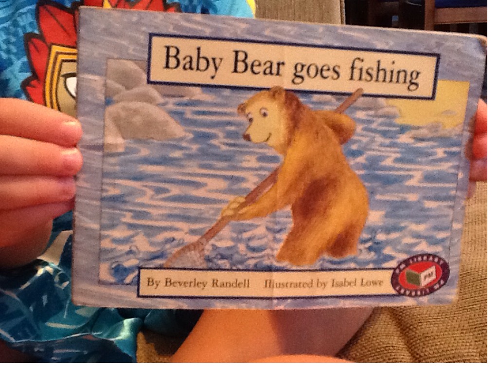 Bear Goes Fishing: The Story of the Bear's Day, He Decided To Go Fishing,  Animals Book for Kids, Picture Book for Babies.
